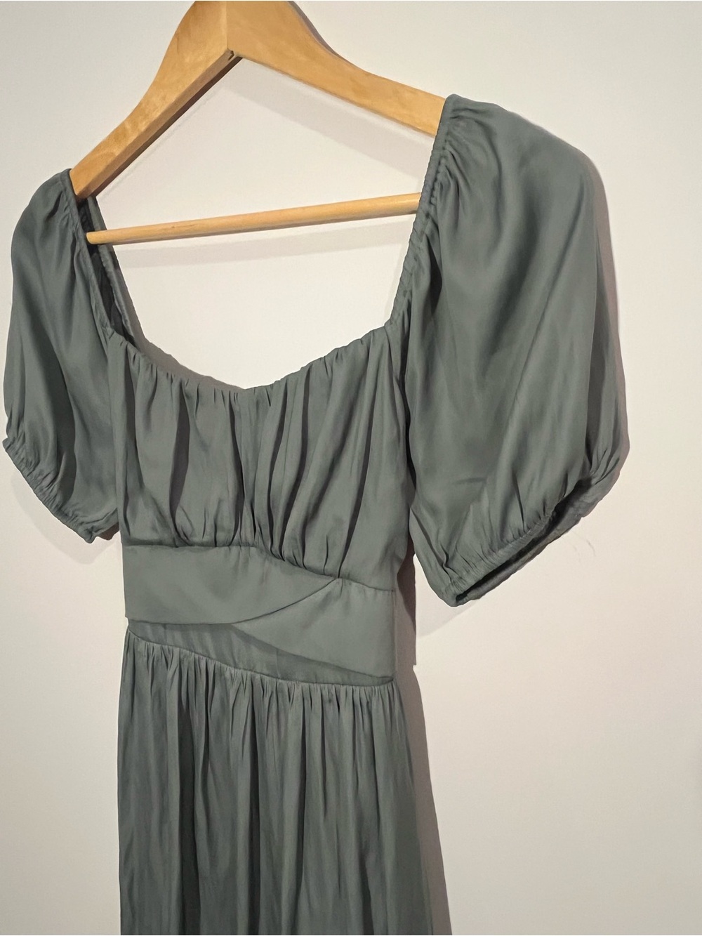 Altar’d State Sage Green Puff Sleeve Wrap Midi Dress - Picture 3 of 8
